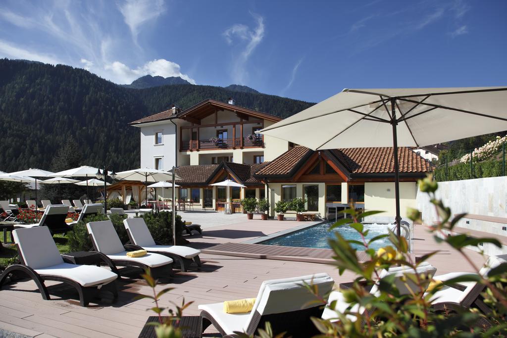 Boutique E Salvadori 4* Mezzana (Trentino Alto Adige)